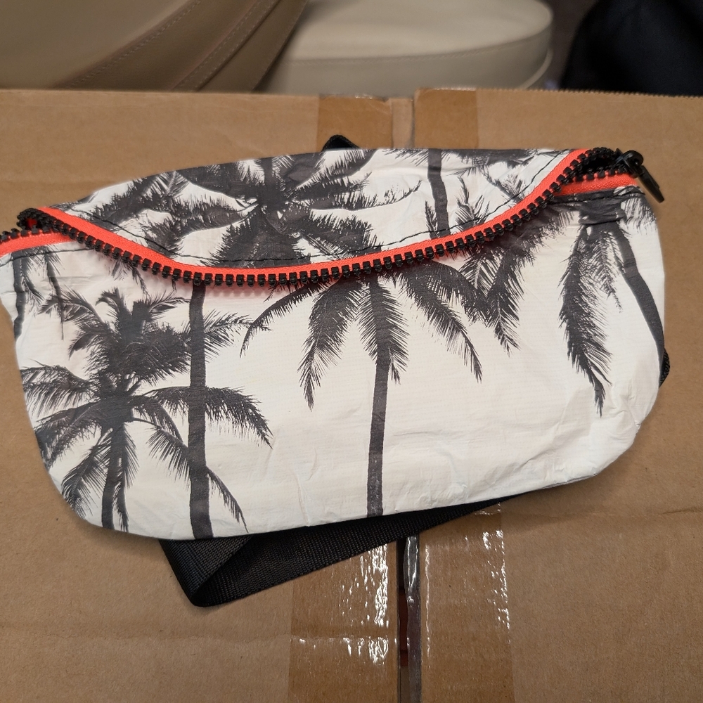 Aloha Collection mini hip pack kalapana